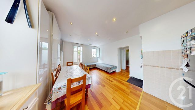 Afficher la photo en grand Appartement F2 à vendre - 2 pièces - 50.43 m2 - VITRY SUR SEINE - 94 - ILE-DE-FRANCE - Century 21 Raspail