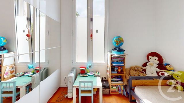 Afficher la photo en grand Appartement F2 à vendre - 2 pièces - 50.43 m2 - VITRY SUR SEINE - 94 - ILE-DE-FRANCE - Century 21 Raspail