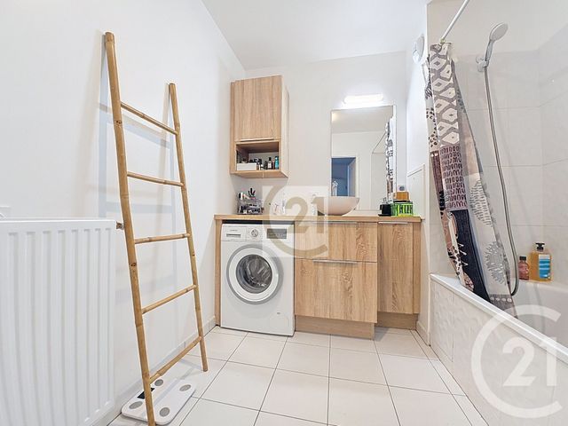 Appartement F3 à vendre - 3 pièces - 64.51 m2 - VITRY SUR SEINE - 94 - ILE-DE-FRANCE - Century 21 Raspail