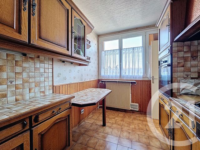 Afficher la photo en grand Appartement F4 à vendre - 4 pièces - 74.63 m2 - VITRY SUR SEINE - 94 - ILE-DE-FRANCE - Century 21 Raspail