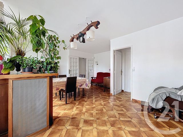 Appartement à vendre - 4 pièces - 66.91 m2 - VITRY SUR SEINE - 94 - ILE-DE-FRANCE - Century 21 Raspail