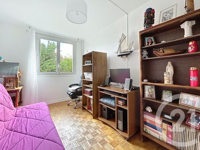 Appartement à vendre - 4 pièces - 66.91 m2 - VITRY SUR SEINE - 94 - ILE-DE-FRANCE - Century 21 Raspail