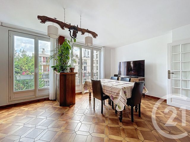 Appartement à vendre - 4 pièces - 66.91 m2 - VITRY SUR SEINE - 94 - ILE-DE-FRANCE - Century 21 Raspail