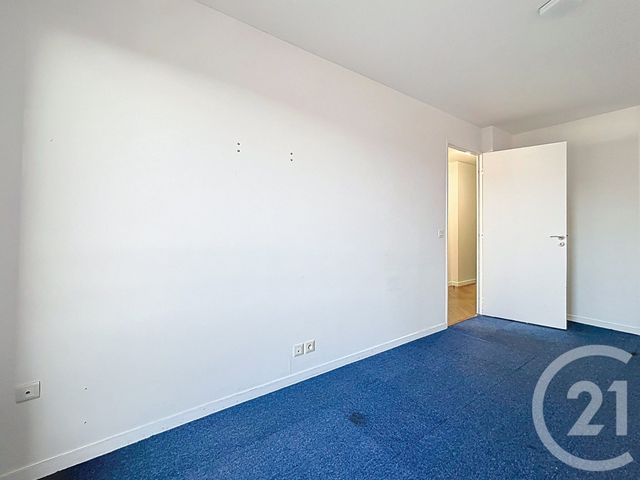 Appartement F4 à vendre - 4 pièces - 79.83 m2 - VITRY SUR SEINE - 94 - ILE-DE-FRANCE - Century 21 Raspail