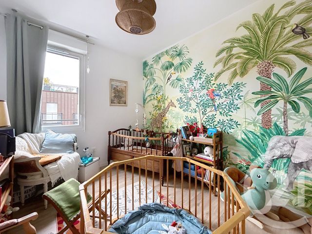 Afficher la photo en grand Appartement F4 à vendre - 4 pièces - 76.5 m2 - VITRY SUR SEINE - 94 - ILE-DE-FRANCE - Century 21 Raspail