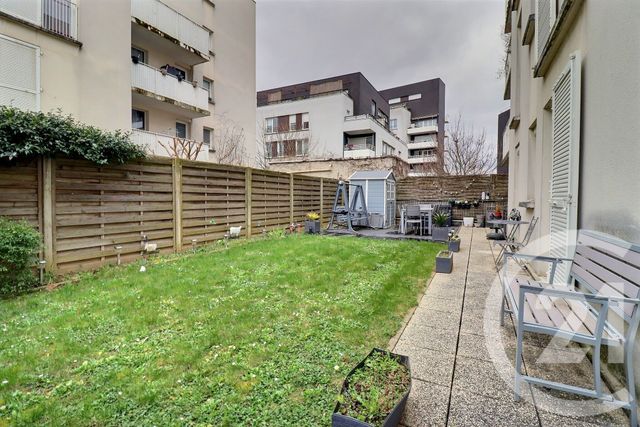 Appartement F3 à vendre - 3 pièces - 74.6 m2 - VITRY SUR SEINE - 94 - ILE-DE-FRANCE - Century 21 Raspail