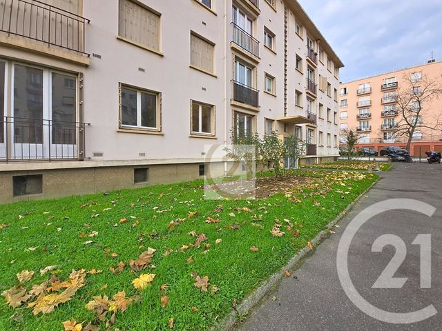 Appartement F4 à vendre - 4 pièces - 63.31 m2 - VITRY SUR SEINE - 94 - ILE-DE-FRANCE - Century 21 Raspail