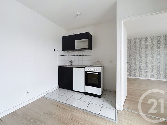 Appartement F2 à vendre - 2 pièces - 39.2 m2 - VITRY SUR SEINE - 94 - ILE-DE-FRANCE - Century 21 Raspail