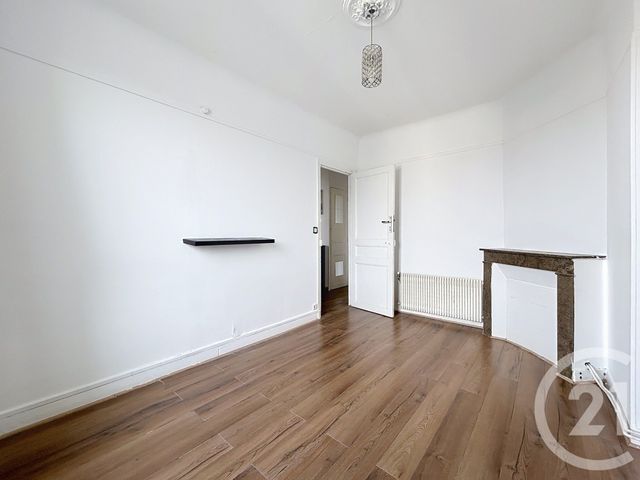 Appartement F2 à vendre - 2 pièces - 42.1 m2 - VITRY SUR SEINE - 94 - ILE-DE-FRANCE - Century 21 Raspail