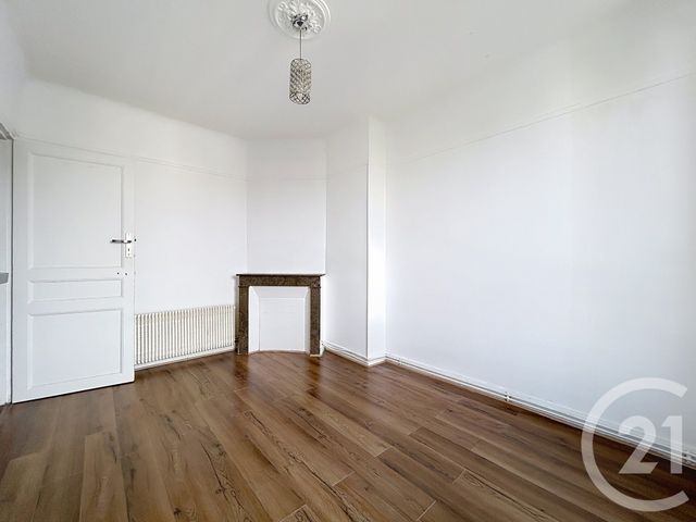 Appartement F2 à vendre - 2 pièces - 42.1 m2 - VITRY SUR SEINE - 94 - ILE-DE-FRANCE - Century 21 Raspail