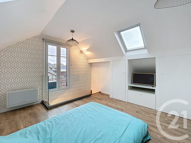 maison à vendre - 6 pièces - 120.0 m2 - VITRY SUR SEINE - 94 - ILE-DE-FRANCE - Century 21 Raspail