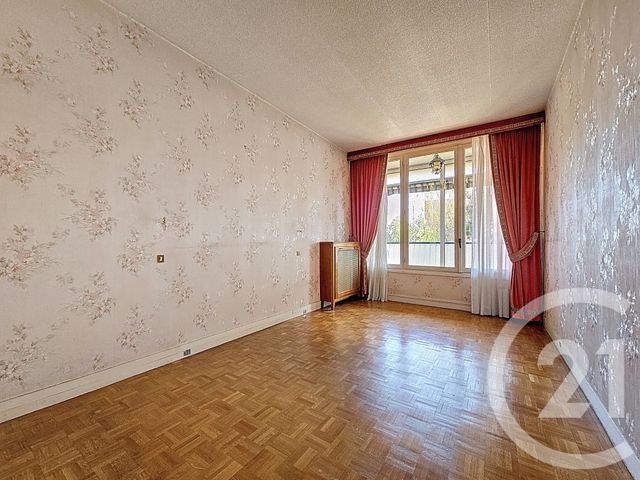 Appartement F4 à vendre - 4 pièces - 74.63 m2 - VITRY SUR SEINE - 94 - ILE-DE-FRANCE - Century 21 Raspail