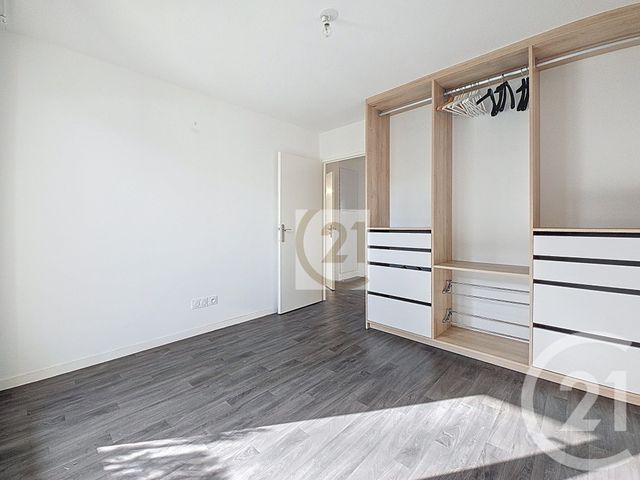 Appartement F3 à vendre - 3 pièces - 64.51 m2 - VITRY SUR SEINE - 94 - ILE-DE-FRANCE - Century 21 Raspail
