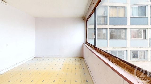 Appartement F4 à vendre - 4 pièces - 77.04 m2 - VITRY SUR SEINE - 94 - ILE-DE-FRANCE - Century 21 Raspail
