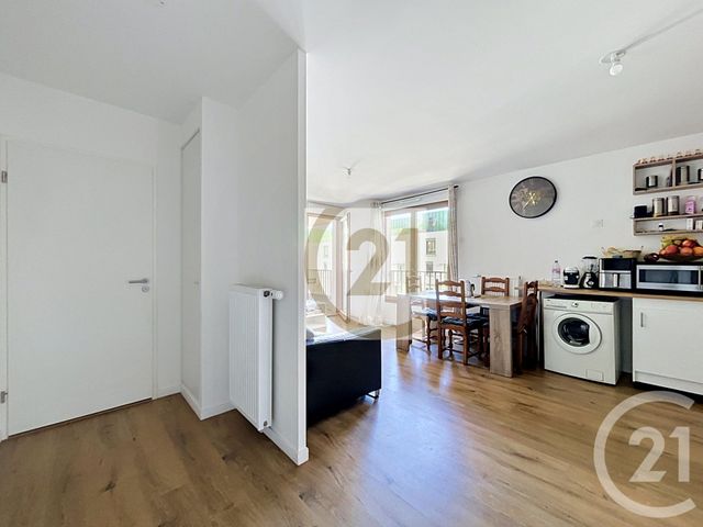 Appartement F2 à vendre - 2 pièces - 47.0 m2 - VITRY SUR SEINE - 94 - ILE-DE-FRANCE - Century 21 Raspail