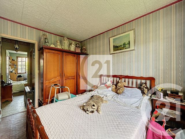 maison à vendre - 6 pièces - 91.0 m2 - VITRY SUR SEINE - 94 - ILE-DE-FRANCE - Century 21 Raspail