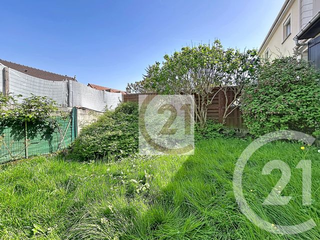 maison à vendre - 6 pièces - 91.0 m2 - VITRY SUR SEINE - 94 - ILE-DE-FRANCE - Century 21 Raspail