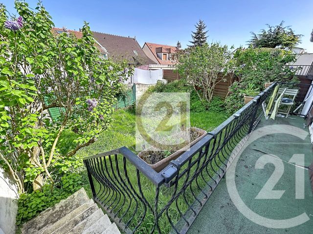 maison à vendre - 6 pièces - 91.0 m2 - VITRY SUR SEINE - 94 - ILE-DE-FRANCE - Century 21 Raspail