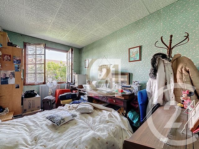 maison à vendre - 6 pièces - 91.0 m2 - VITRY SUR SEINE - 94 - ILE-DE-FRANCE - Century 21 Raspail