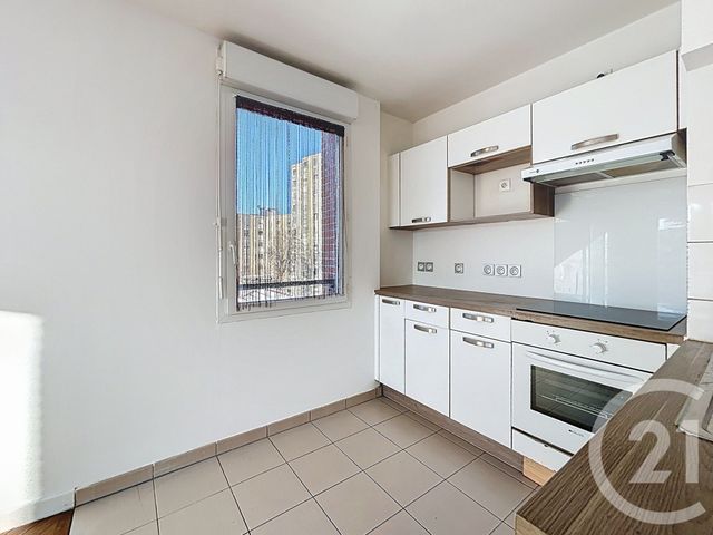 Appartement F4 à vendre - 4 pièces - 79.83 m2 - VITRY SUR SEINE - 94 - ILE-DE-FRANCE - Century 21 Raspail
