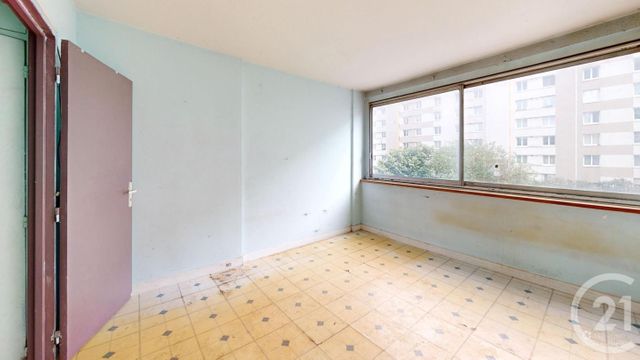 Appartement F4 à vendre - 4 pièces - 77.04 m2 - VITRY SUR SEINE - 94 - ILE-DE-FRANCE - Century 21 Raspail