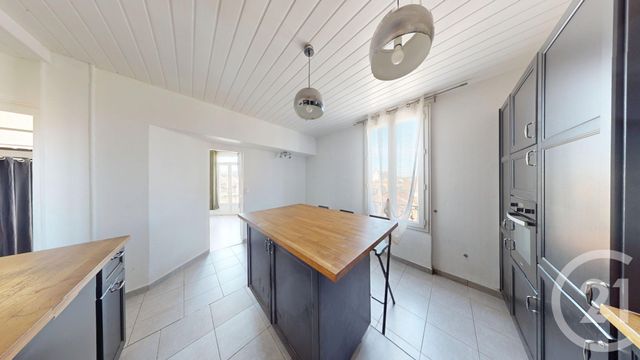 Appartement à vendre - 2 pièces - 41.2 m2 - VITRY SUR SEINE - 94 - ILE-DE-FRANCE - Century 21 Raspail