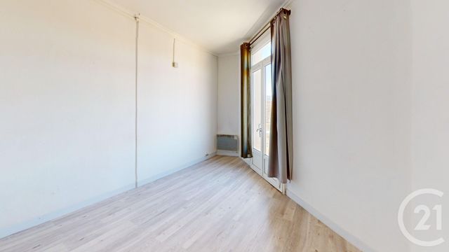 Appartement à vendre - 2 pièces - 41.2 m2 - VITRY SUR SEINE - 94 - ILE-DE-FRANCE - Century 21 Raspail