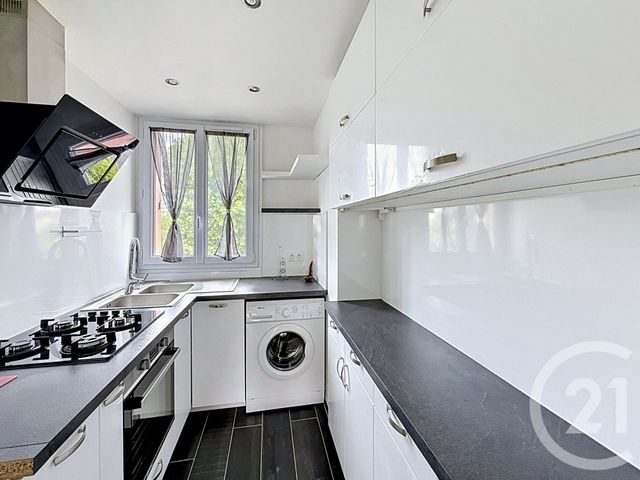 Appartement à vendre - 3 pièces - 52.58 m2 - VITRY SUR SEINE - 94 - ILE-DE-FRANCE - Century 21 Raspail