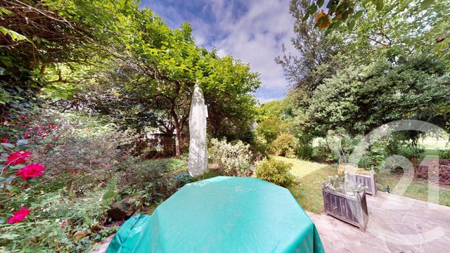 maison à vendre - 6 pièces - 106.4 m2 - VITRY SUR SEINE - 94 - ILE-DE-FRANCE - Century 21 Raspail