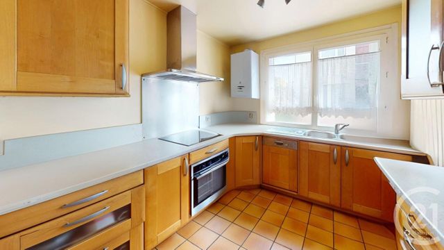 maison à vendre - 6 pièces - 106.4 m2 - VITRY SUR SEINE - 94 - ILE-DE-FRANCE - Century 21 Raspail