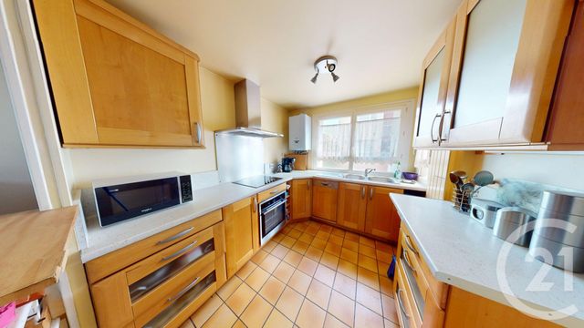 maison à vendre - 6 pièces - 106.4 m2 - VITRY SUR SEINE - 94 - ILE-DE-FRANCE - Century 21 Raspail
