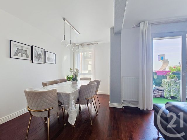 Appartement F4 à vendre - 4 pièces - 80.16 m2 - VITRY SUR SEINE - 94 - ILE-DE-FRANCE - Century 21 Raspail