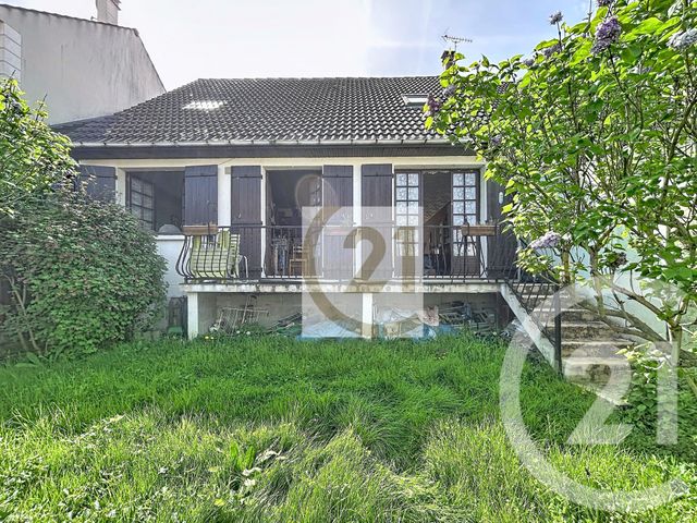 maison à vendre - 6 pièces - 134.0 m2 - VITRY SUR SEINE - 94 - ILE-DE-FRANCE - Century 21 Raspail
