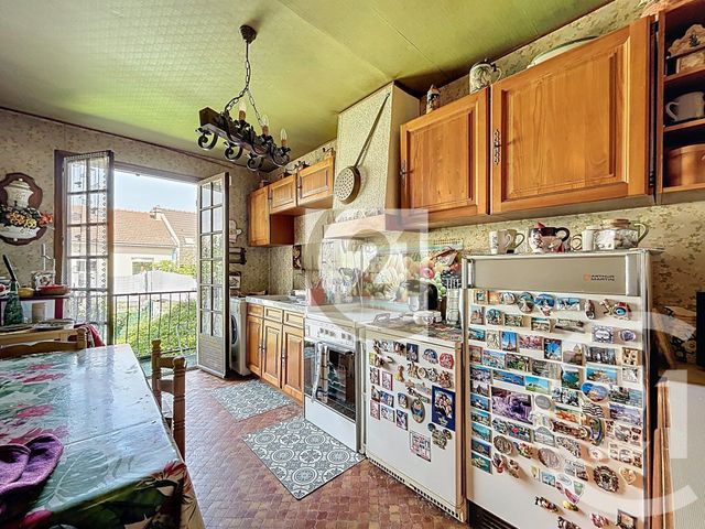 maison à vendre - 6 pièces - 134.0 m2 - VITRY SUR SEINE - 94 - ILE-DE-FRANCE - Century 21 Raspail