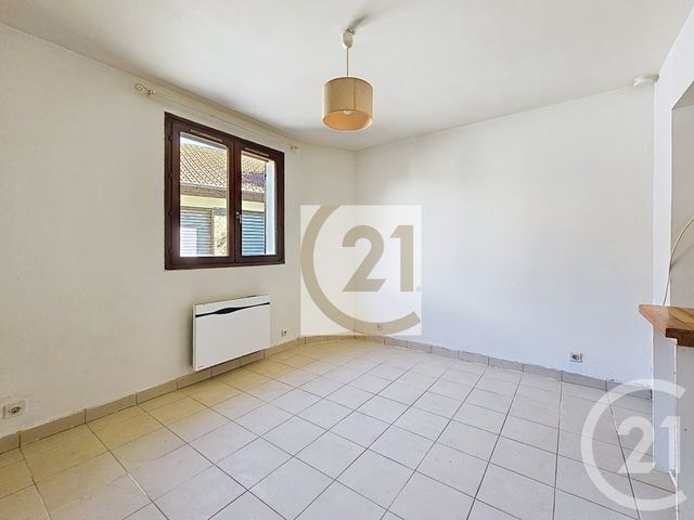 Appartement F1 à vendre - 1 pièce - 18.0 m2 - VITRY SUR SEINE - 94 - ILE-DE-FRANCE - Century 21 Raspail