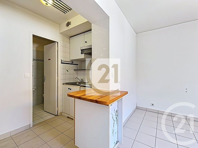Appartement F1 à vendre - 1 pièce - 18.0 m2 - VITRY SUR SEINE - 94 - ILE-DE-FRANCE - Century 21 Raspail