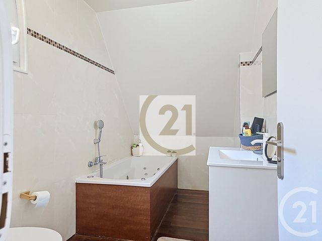 maison à vendre - 4 pièces - 145.36 m2 - VITRY SUR SEINE - 94 - ILE-DE-FRANCE - Century 21 Raspail