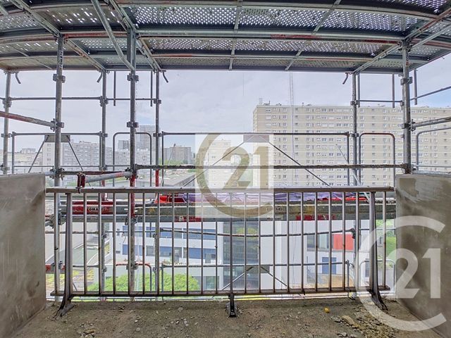 Appartement F2 à vendre - 2 pièces - 38.59 m2 - VITRY SUR SEINE - 94 - ILE-DE-FRANCE - Century 21 Raspail