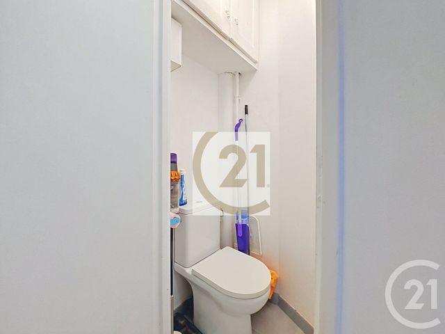 Appartement F2 à vendre - 2 pièces - 38.59 m2 - VITRY SUR SEINE - 94 - ILE-DE-FRANCE - Century 21 Raspail