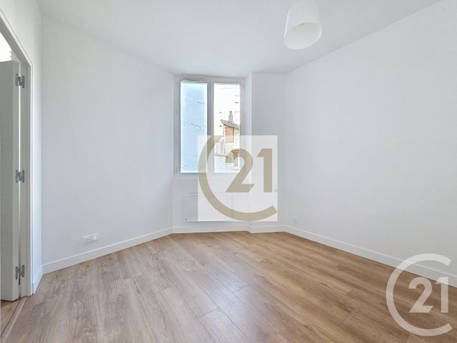Appartement F2 à vendre - 2 pièces - 31.03 m2 - IVRY SUR SEINE - 94 - ILE-DE-FRANCE - Century 21 Raspail