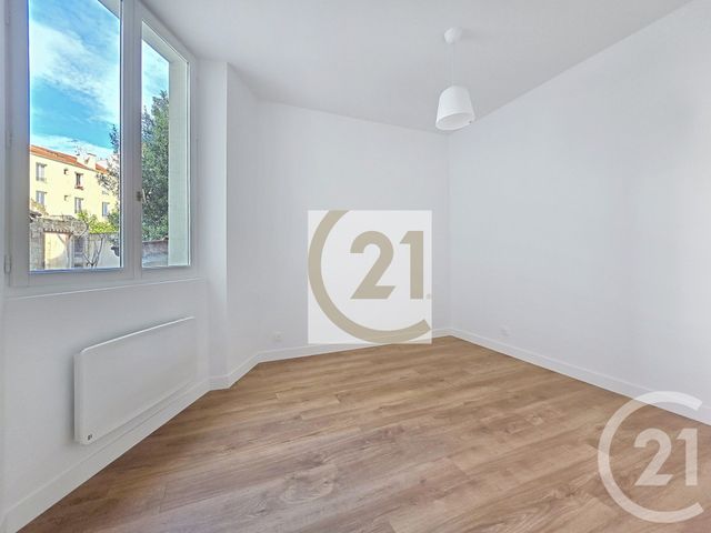 Appartement F2 à vendre - 2 pièces - 31.03 m2 - IVRY SUR SEINE - 94 - ILE-DE-FRANCE - Century 21 Raspail