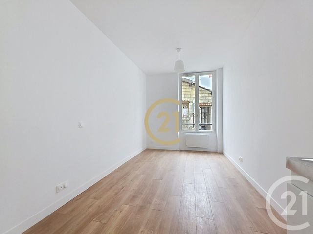 Appartement Studio à vendre - 1 pièce - 19.39 m2 - IVRY SUR SEINE - 94 - ILE-DE-FRANCE - Century 21 Raspail