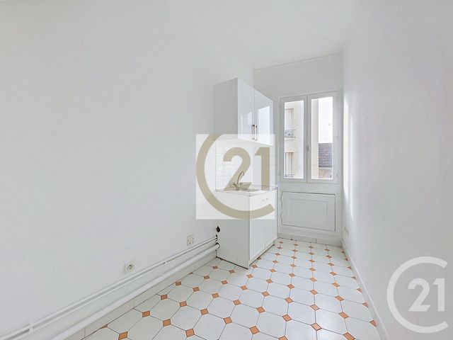 Appartement F2 à vendre - 2 pièces - 43.3 m2 - IVRY SUR SEINE - 94 - ILE-DE-FRANCE - Century 21 Raspail