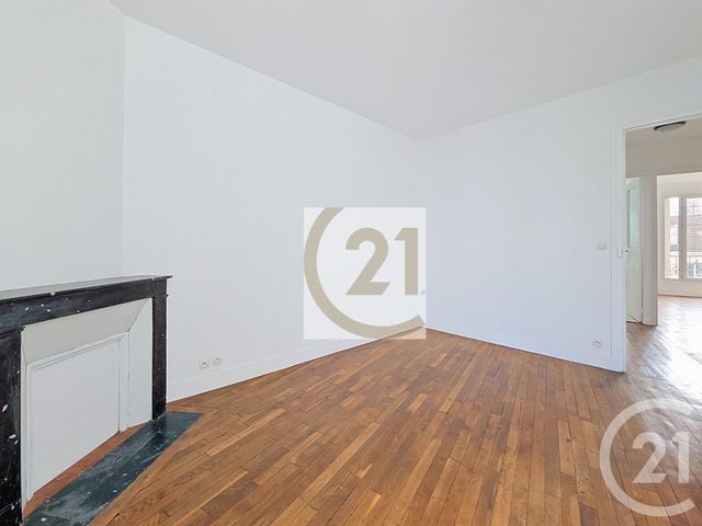 Appartement F2 à vendre - 2 pièces - 43.3 m2 - IVRY SUR SEINE - 94 - ILE-DE-FRANCE - Century 21 Raspail