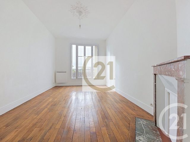 Appartement F2 à vendre - 2 pièces - 35.01 m2 - IVRY SUR SEINE - 94 - ILE-DE-FRANCE - Century 21 Raspail